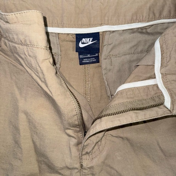 Nike cargo shorts - Picture 3 of 4
